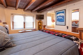 Pueblo Bonito B&B Inn