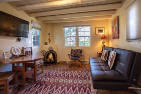Pueblo Bonito B&B Inn