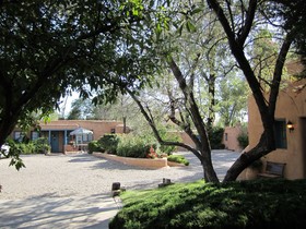 Pueblo Bonito B&B Inn