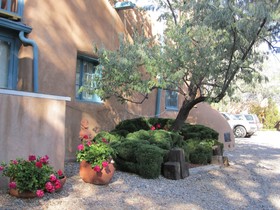 Pueblo Bonito B&B Inn