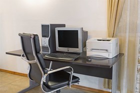 Days Inn & Suites by Wyndham Santa Rosa