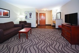 Days Inn & Suites by Wyndham Santa Rosa