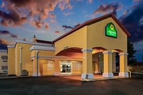 La Quinta Inn & Suites by Wyndham Santa Rosa