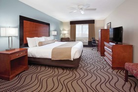 La Quinta Inn & Suites by Wyndham Santa Rosa