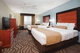 La Quinta Inn & Suites by Wyndham Santa Rosa