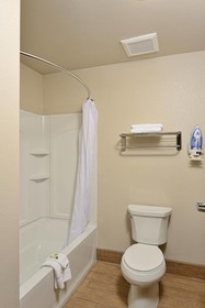 Travelodge by Wyndham Santa Teresa