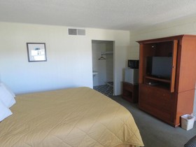 Economy Inn