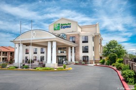 Holiday Inn Express Socorro