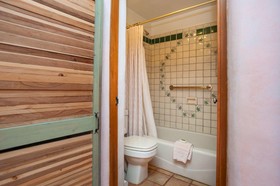 Inn on La Loma Plaza