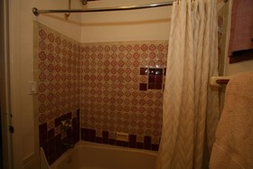 Inn on La Loma Plaza