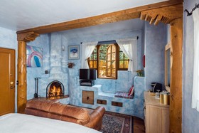 Inn on La Loma Plaza