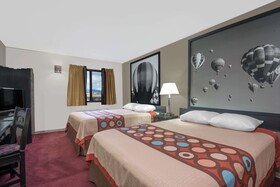 Super 8 by Wyndham Taos