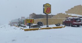 Super 8 by Wyndham Taos