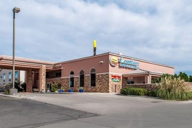 Comfort Inn & Suites I-25 Near Spaceport America