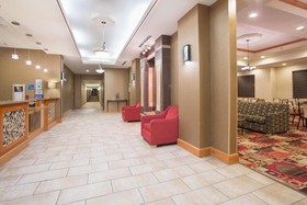 Holiday Inn Express Hotel & Suites Truth