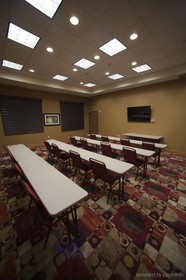 Holiday Inn Express Hotel & Suites Truth
