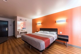 Motel 6 Truth Or Consequences