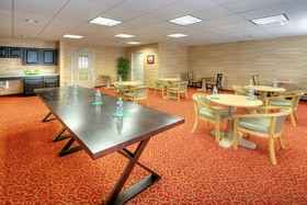 Holiday Inn Express & Suites Tucumcari