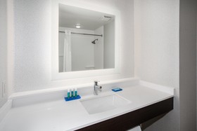 Holiday Inn Express & Suites Tucumcari