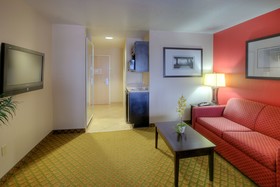Holiday Inn Express & Suites Tucumcari