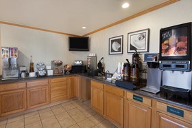 Super 8 by Wyndham Tucumcari