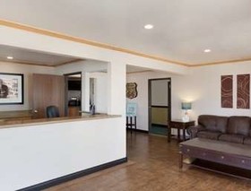 Super 8 by Wyndham Tucumcari