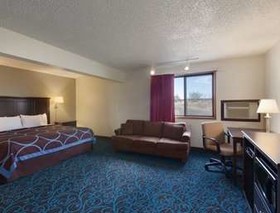 Super 8 by Wyndham Tucumcari