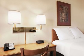 Travelodge by Wyndham Vaughn