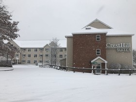 CrestHill Suites Albany