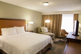 Hampton Inn & Suites Albany Downtown