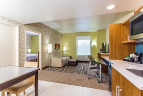 Home2 Suites by Hilton Albany Airport/Wolf Rd