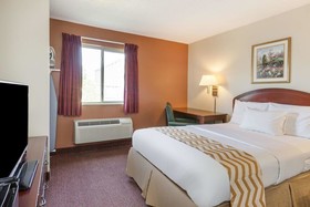 Travelodge Inn & Suites by Wyndham Albany