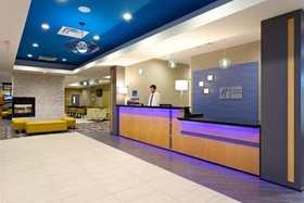 Holiday Inn Express Hotel & Suites Batavia - Darien Lake