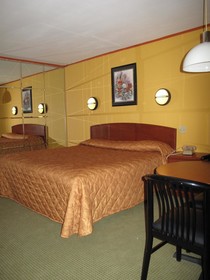 Bay Shore Inn