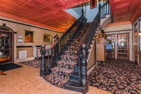 Historic Hotel Broadalbin