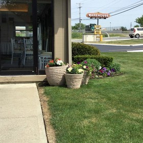 Econo Lodge South