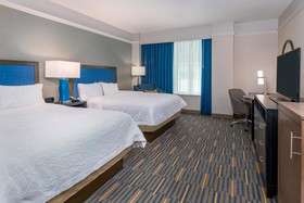 Hampton Inn & Suites Buffalo/Downtown