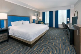 Hampton Inn & Suites Buffalo/Downtown