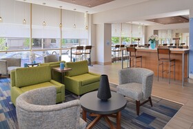 Holiday Inn Express & Suites Buffalo Downtown