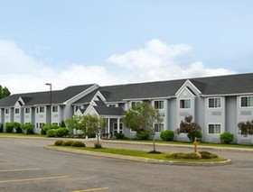 Microtel Inn & Suites by Wyndham Springville