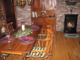 The Bella Ella Bed & Breakfast