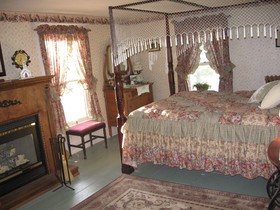 The Bella Ella Bed & Breakfast