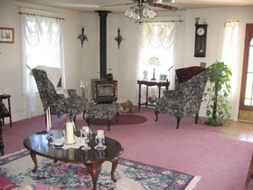 The Bella Ella Bed & Breakfast