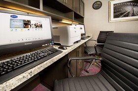 Hampton Inn & Suites Buffalo Airport