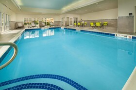 Hampton Inn & Suites Buffalo Airport