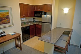 Hawthorn Suites by Wyndham Williamsville Buffalo Airport