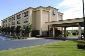 The Clocktower Hotel At Century House,Ascend Hotel Collection