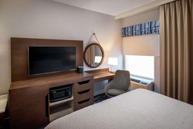 Hampton Inn Long Island/Commack