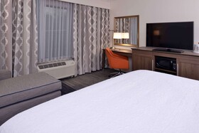 Hampton Inn & Suites Albany-East Greenbush