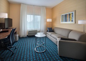 Fairfield Inn and Suites by Marriott Syracuse Carrier Circle